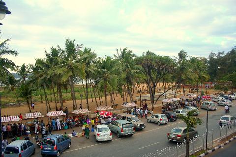 Miramar Beach - Download Goa Photos